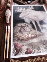 Ladda upp bild till gallerivisning, BohoChild A3 poster - ”Skogens Konung”
